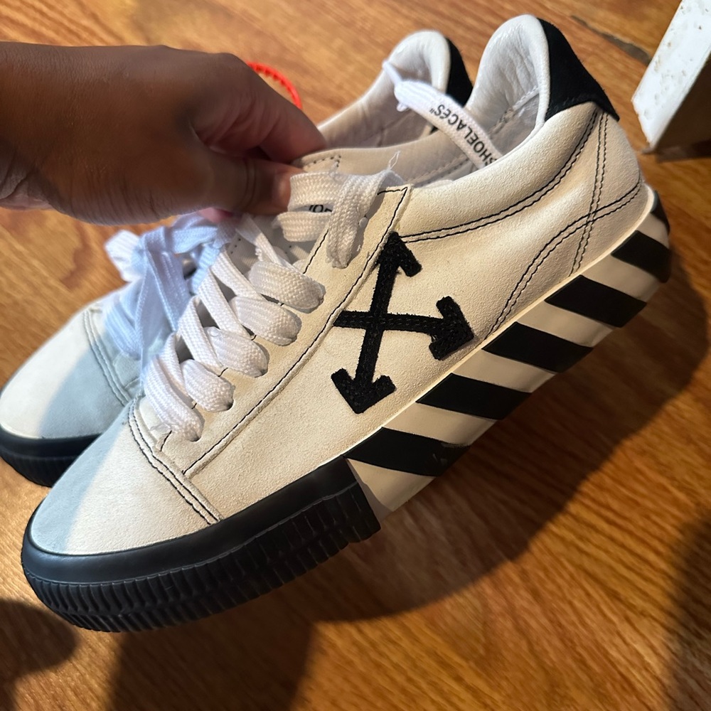Off white vans
